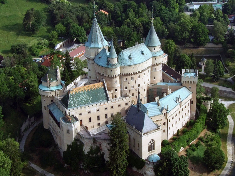5-Bojnice-hrad